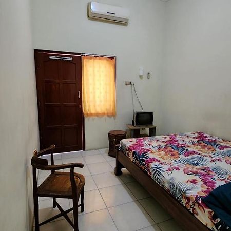 Hotel Metro Kudus Tanggulangin Εξωτερικό φωτογραφία