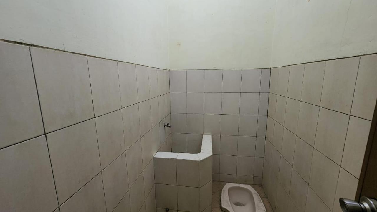 Hotel Metro Kudus Tanggulangin Εξωτερικό φωτογραφία